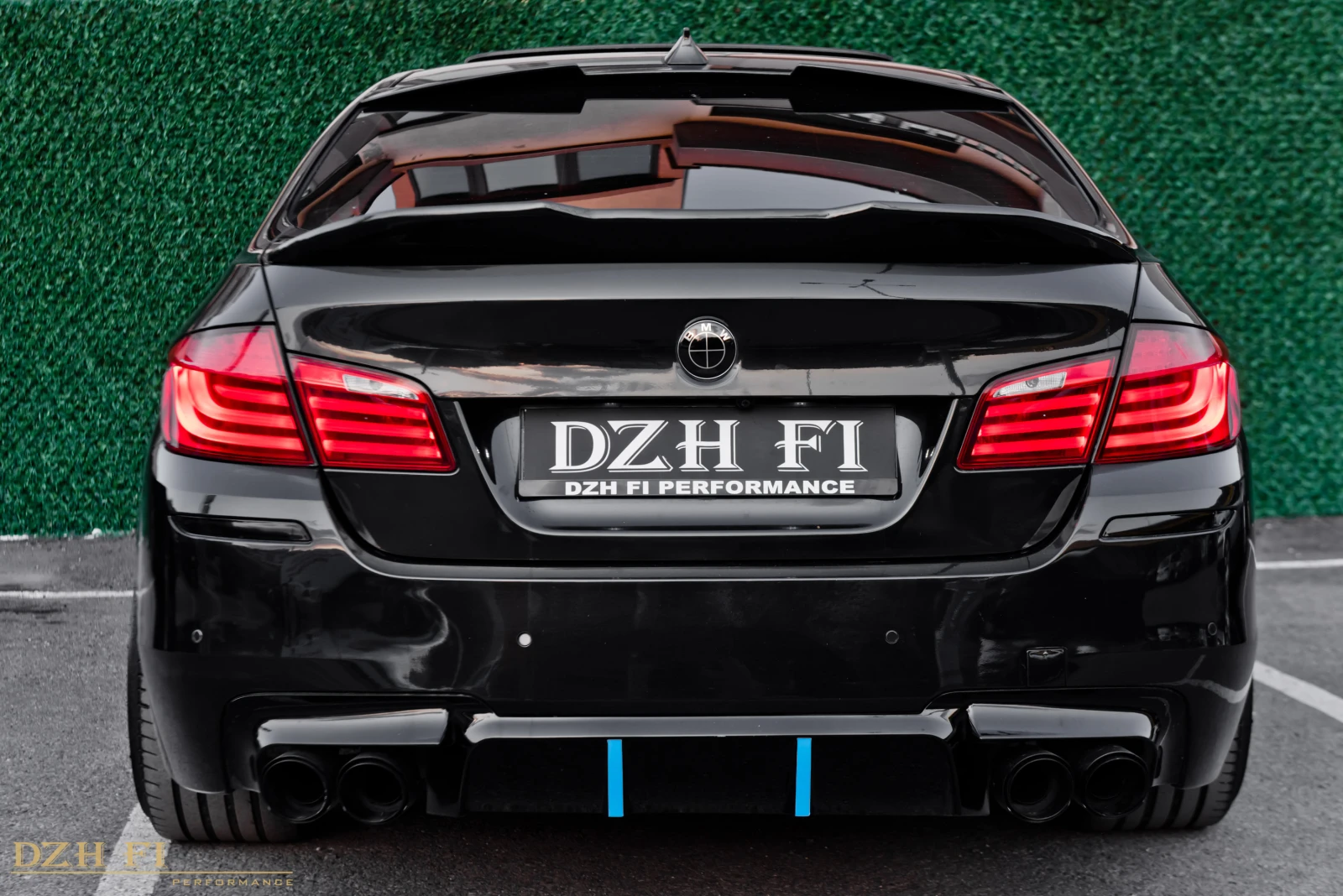 BMW 530 D/M5 OPTIC/SHADOW LINE/CARBON/HEAD UP/HARMANN KARD, снимка 6 - Автомобили и джипове - 55185175