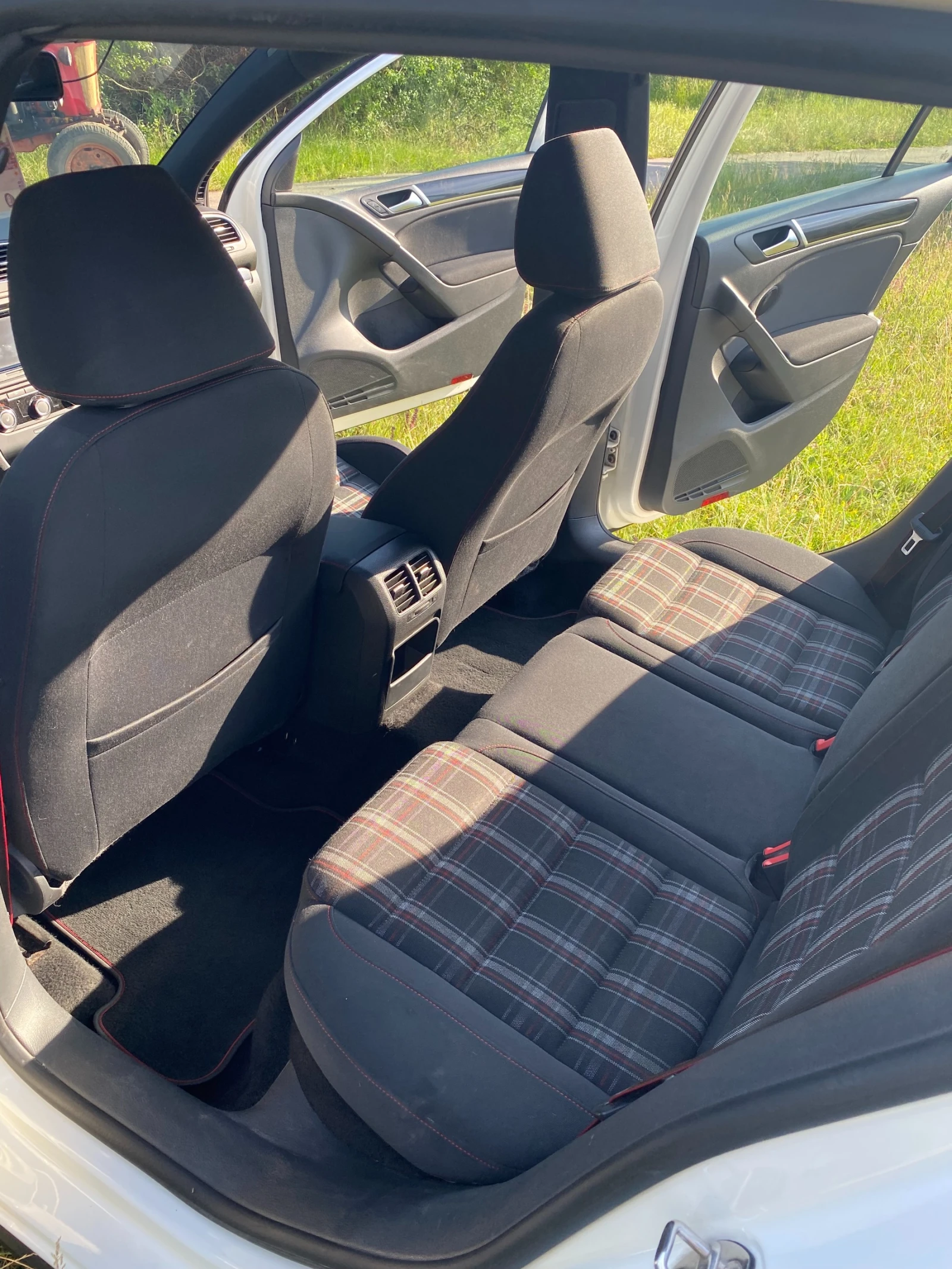 VW Golf GTI, снимка 10 - Автомобили и джипове - 55417078