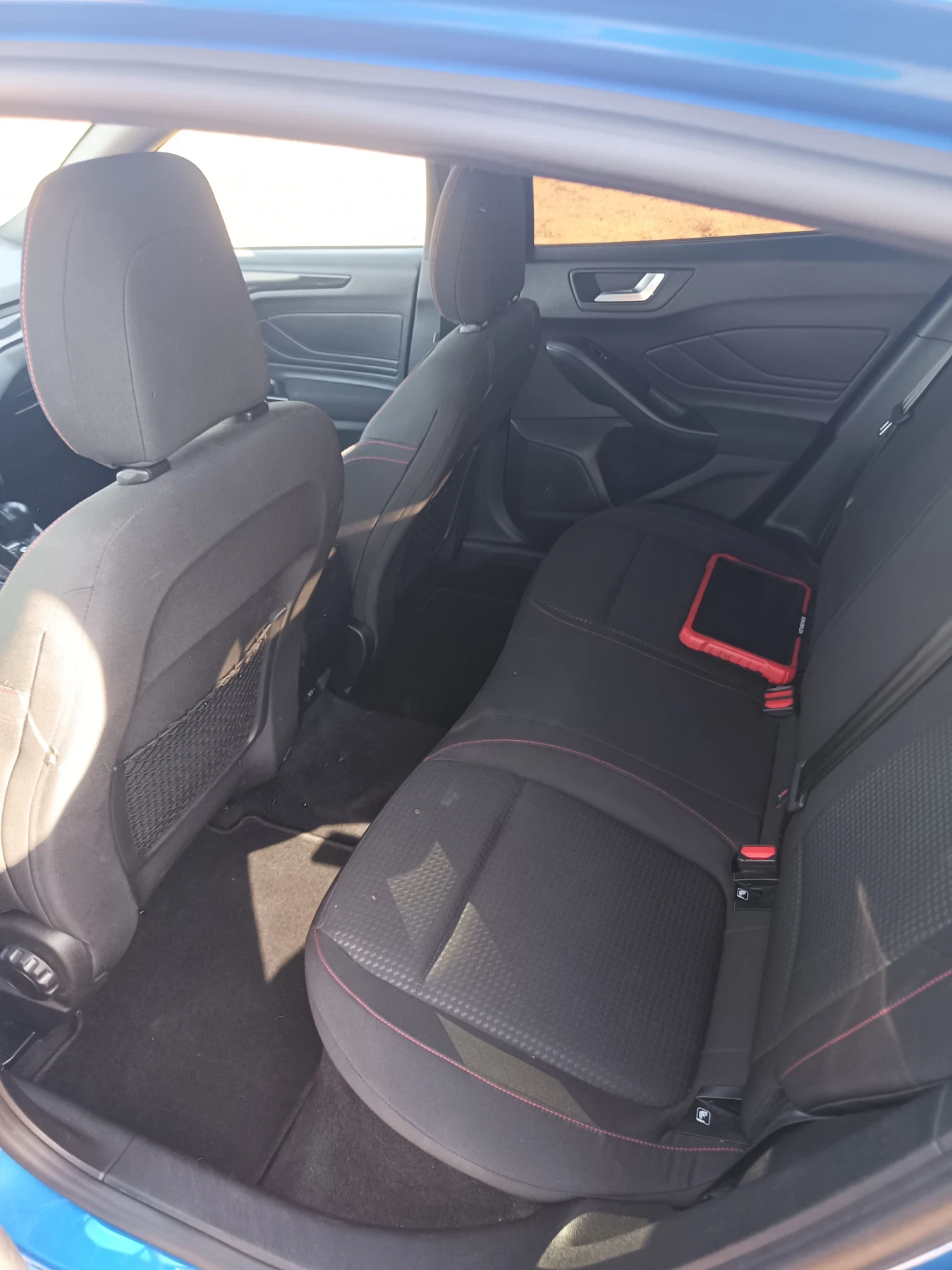 Ford Focus 2.0 ekoblue ST-line , снимка 10 - Автомобили и джипове - 56428966