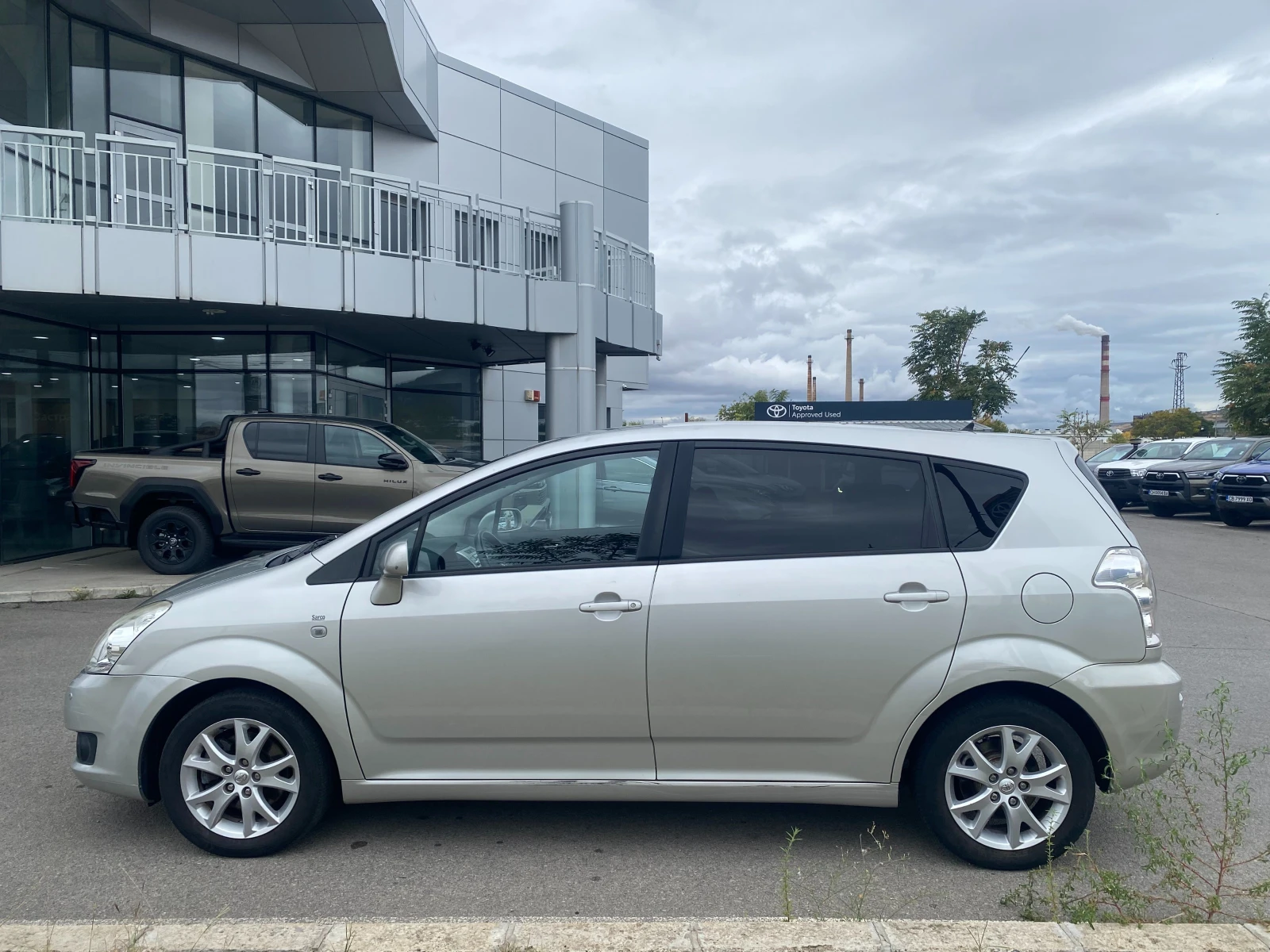 Toyota Corolla verso 1.8 ММТ, снимка 4 - Автомобили и джипове - 56479525