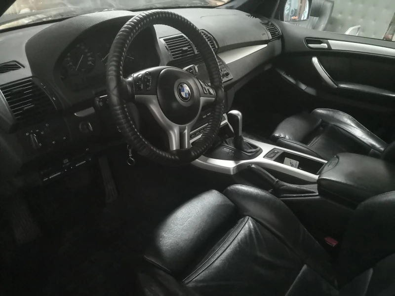 BMW X5, снимка 5 - Автомобили и джипове - 48225933