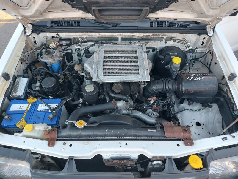 Nissan Navara KING CAB* 2.5 TDI* 103 кс* ЮЖНА ИТАЛИЯ* 202600 км, снимка 14 - Автомобили и джипове - 51770142