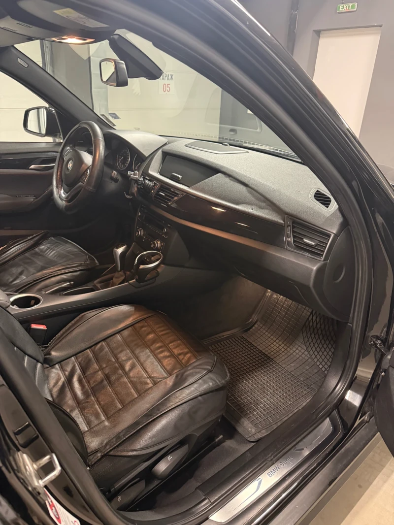 BMW X1, снимка 13 - Автомобили и джипове - 52601745
