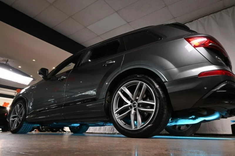 Audi Q7 Technik* Sline* Distr* Matrix* B&O* 360* Обдух* , снимка 7 - Автомобили и джипове - 52870718