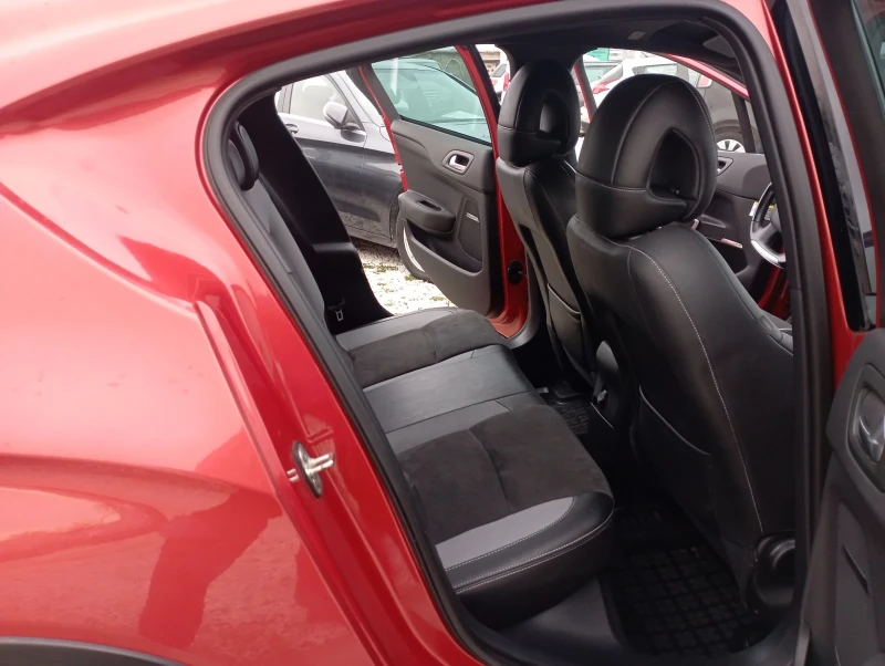 Citroen DS 4 Crossback 1.6HDI, 120кс, , LED, снимка 8 - Автомобили и джипове - 52885648