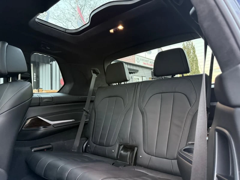 BMW X7 40i xDrive * ФИКСИРАНА ЦЕНА ДО БЪЛГАРИЯ * , снимка 16 - Автомобили и джипове - 53189284