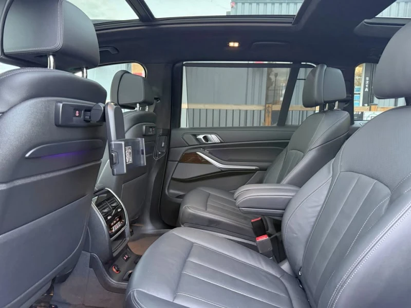 BMW X7 40i xDrive * ФИКСИРАНА ЦЕНА ДО БЪЛГАРИЯ * , снимка 15 - Автомобили и джипове - 53189284