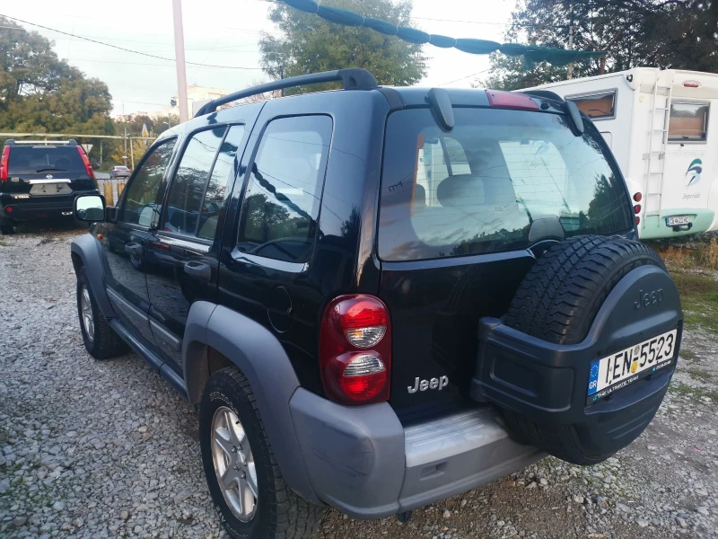 Jeep Cherokee 2.4 UNIKAT 6 SPEED , снимка 5 - Автомобили и джипове - 53263964