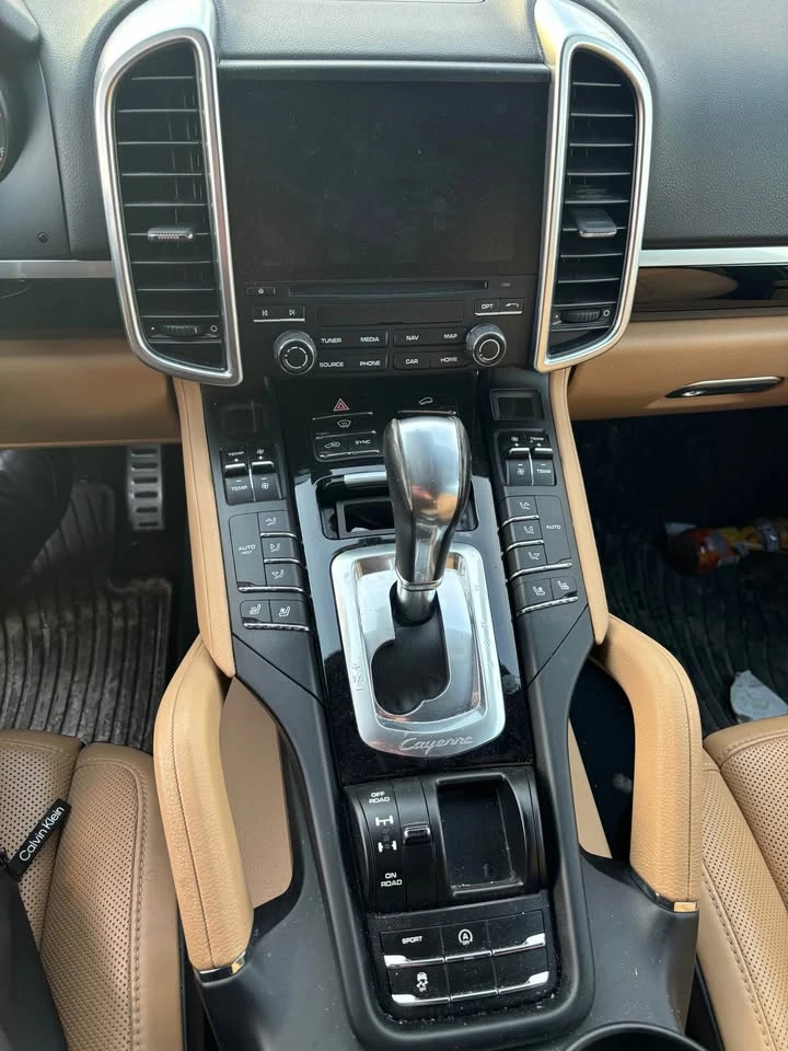 Porsche Cayenne * Facelift* * АвтоКредит* (ЦЕНА ДО БГ) - 43999 лв. - 26675674 | Car24.bg