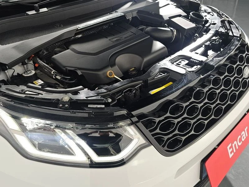 Land Rover Discovery Sport 2.0 Automatic, снимка 6 - Автомобили и джипове - 55931842