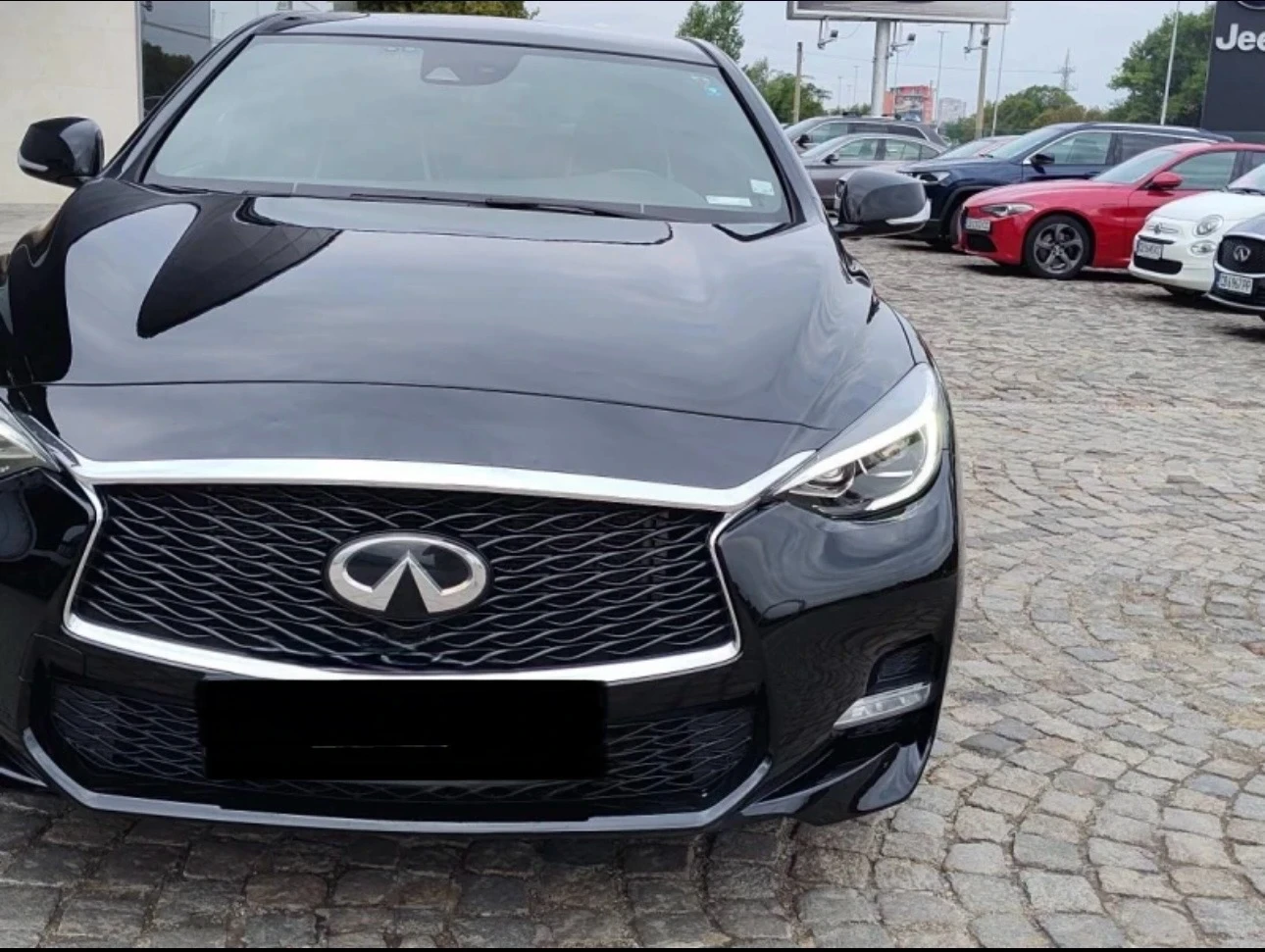 Infiniti Q30 ГАРАНЦИЯ / SPORT / 4x4 / ПАНОРАМА - изображение 2