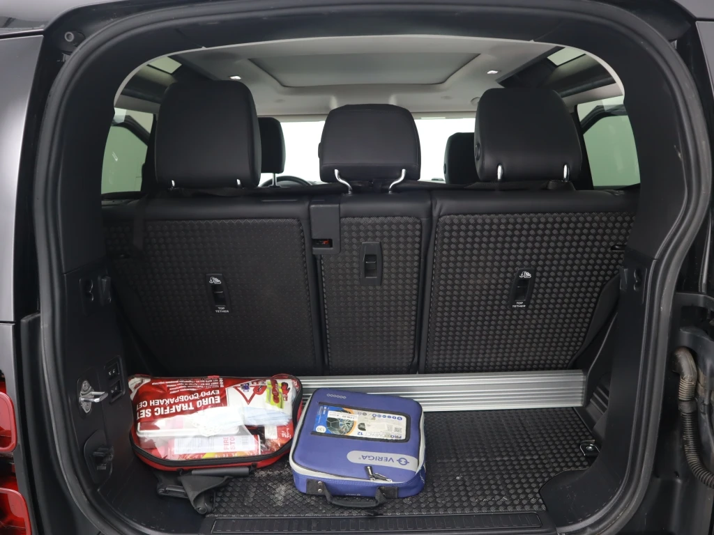 Land Rover Defender Land Rover Defender 130 Mild Hybrid AWD Automatic | Mobile.bg   16