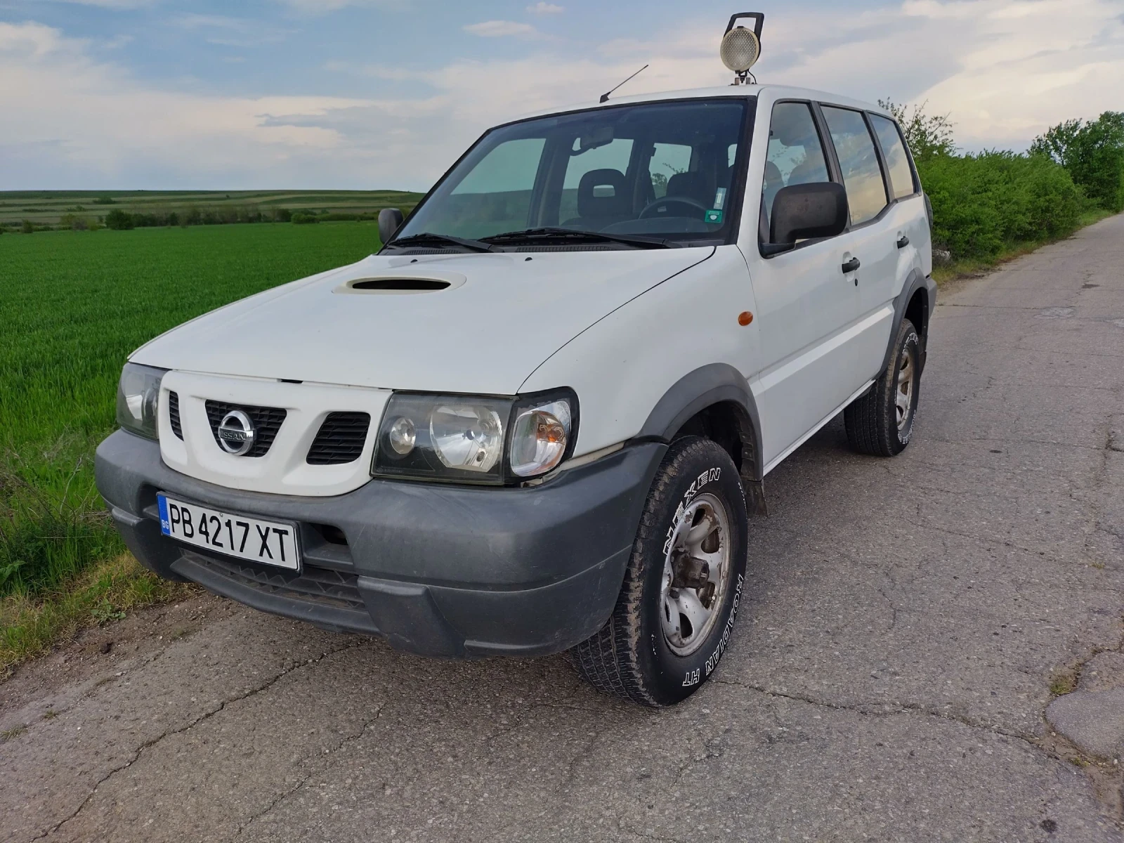 Nissan Terrano 2.7 TD - изображение 3