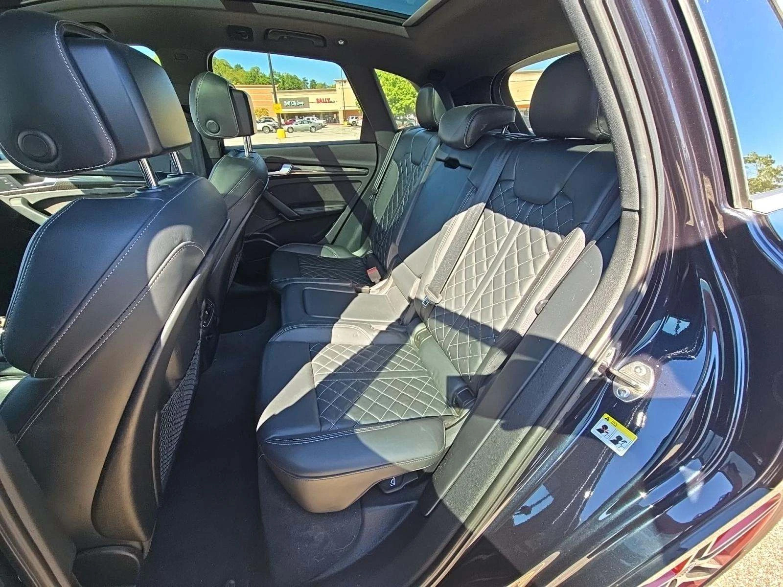 Audi SQ5 PREMIUM PLUS* HuD* ПАНО* B&O* KEYLESS*  - изображение 10