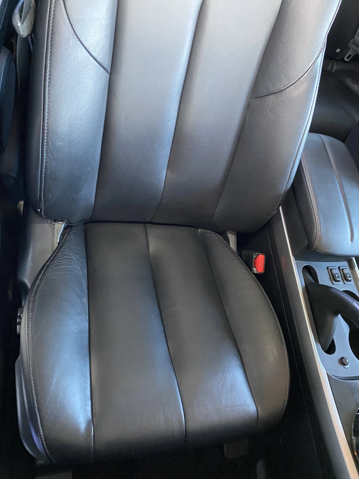 Mazda CX-7 2.2 MZR-CD AWD - изображение 8