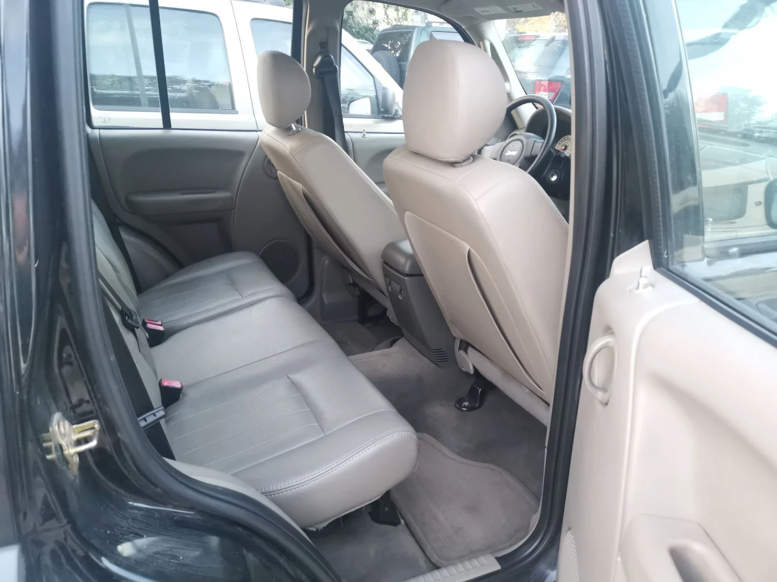 Jeep Cherokee 2.4 UNIKAT 6 SPEED  | Mobile.bg � ����������� 12