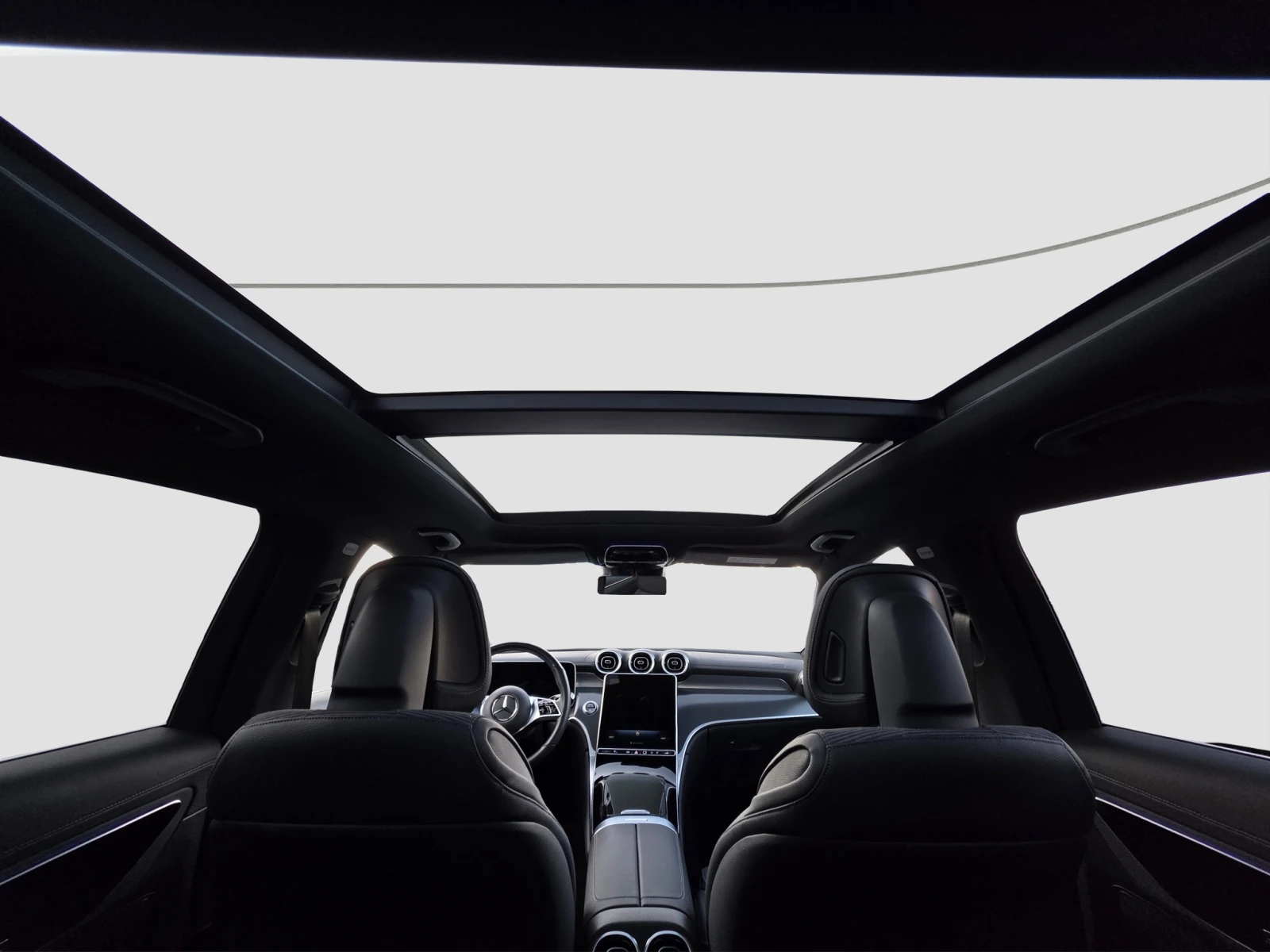 Mercedes-Benz GLC 220 4 MATIC, снимка 14 - Автомобили и джипове - 53710415