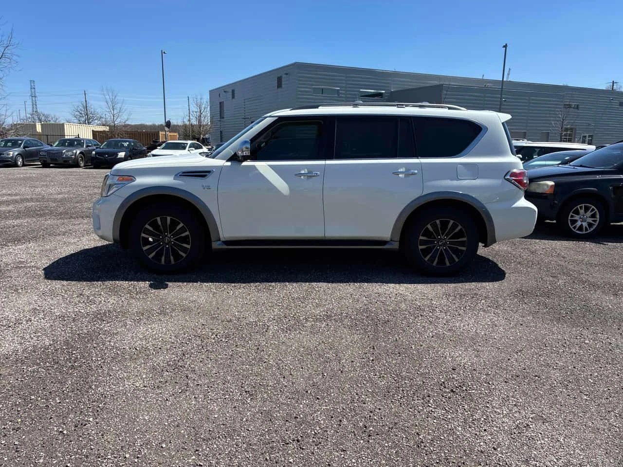 Nissan Armada * 4WD 4dr Platinum Edition * PANO* KEYLESS* ������ | Mobile.bg � ����������� 2