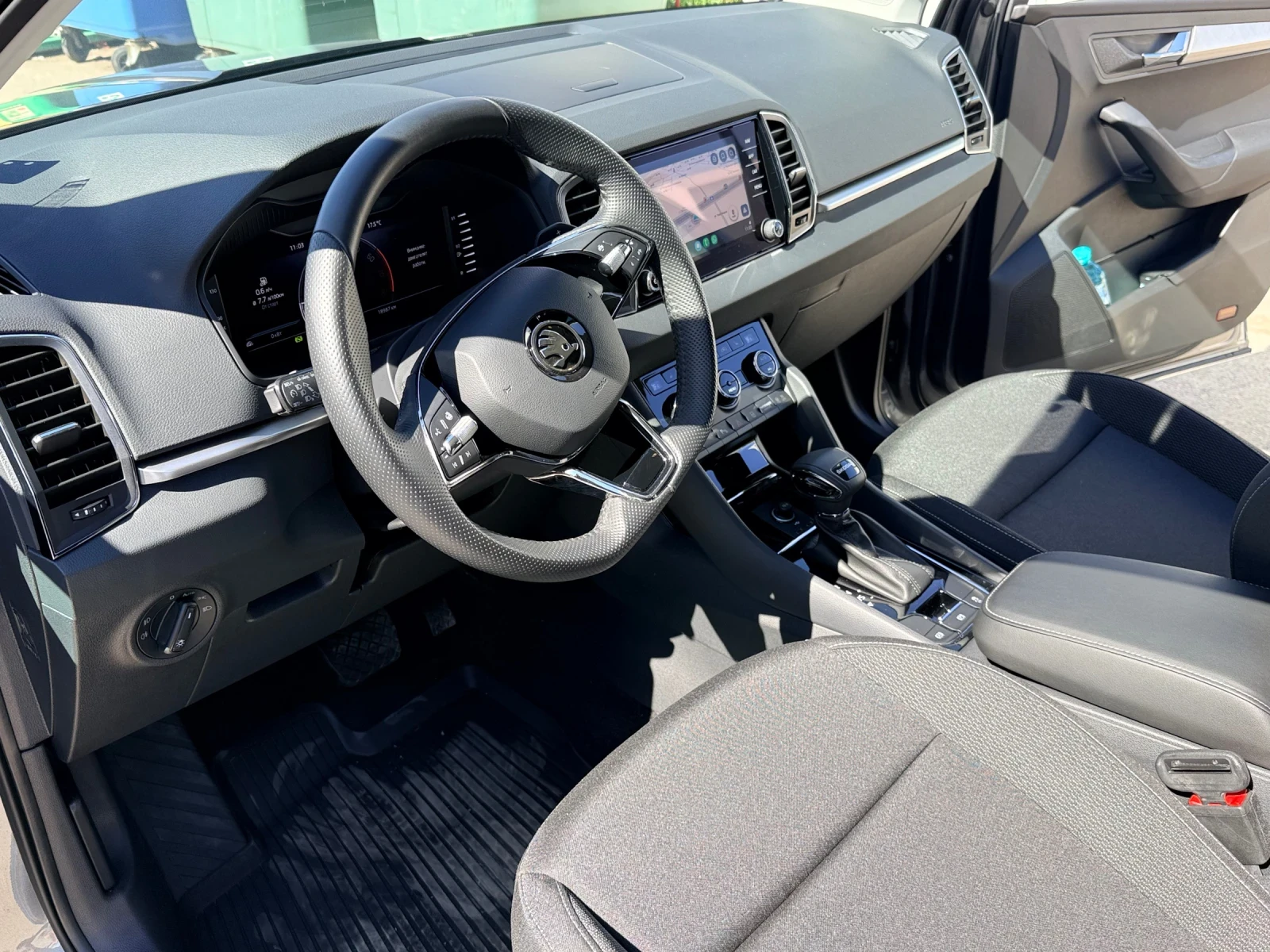 Skoda Karoq 1.5TSI/150/DSG/Style, снимка 9 - Автомобили и джипове - 54388199