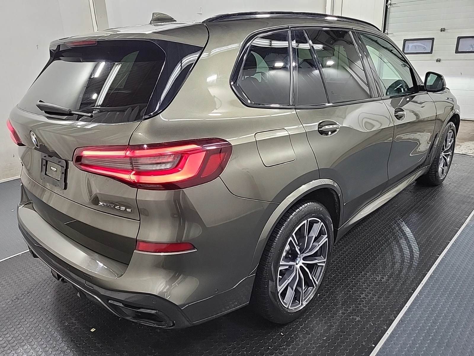 BMW X5 45e xDrive M Package, снимка 6 - Автомобили и джипове - 54441098