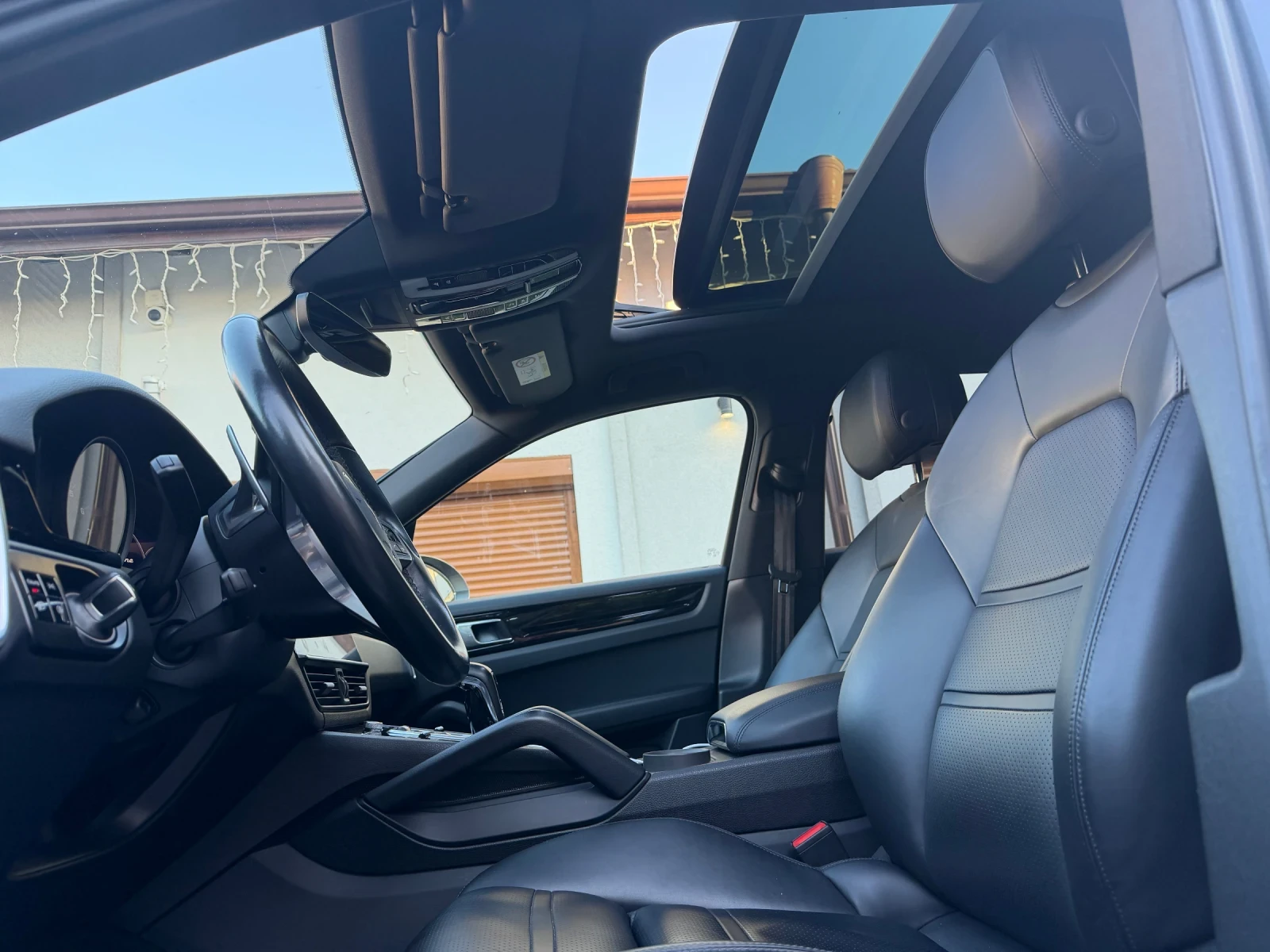 Porsche Cayenne, снимка 12 - Автомобили и джипове - 54974589