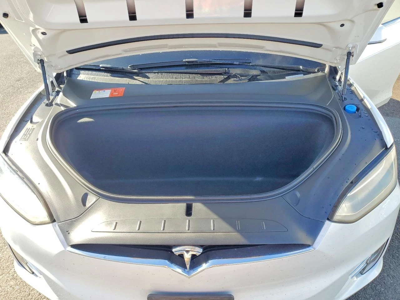 Tesla Model X 75D AWD, снимка 12 - Автомобили и джипове - 55107270