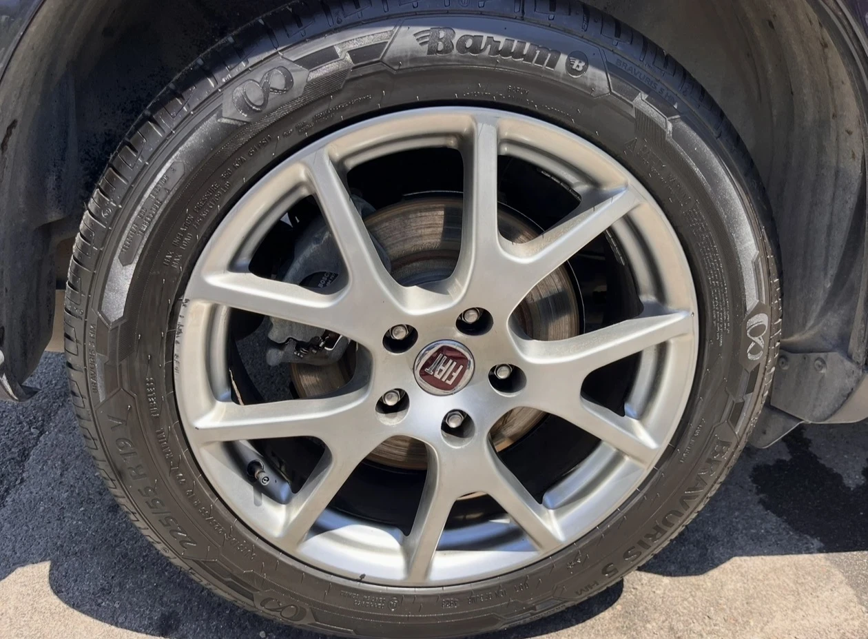 Fiat Freemont, снимка 8 - Автомобили и джипове - 55156446