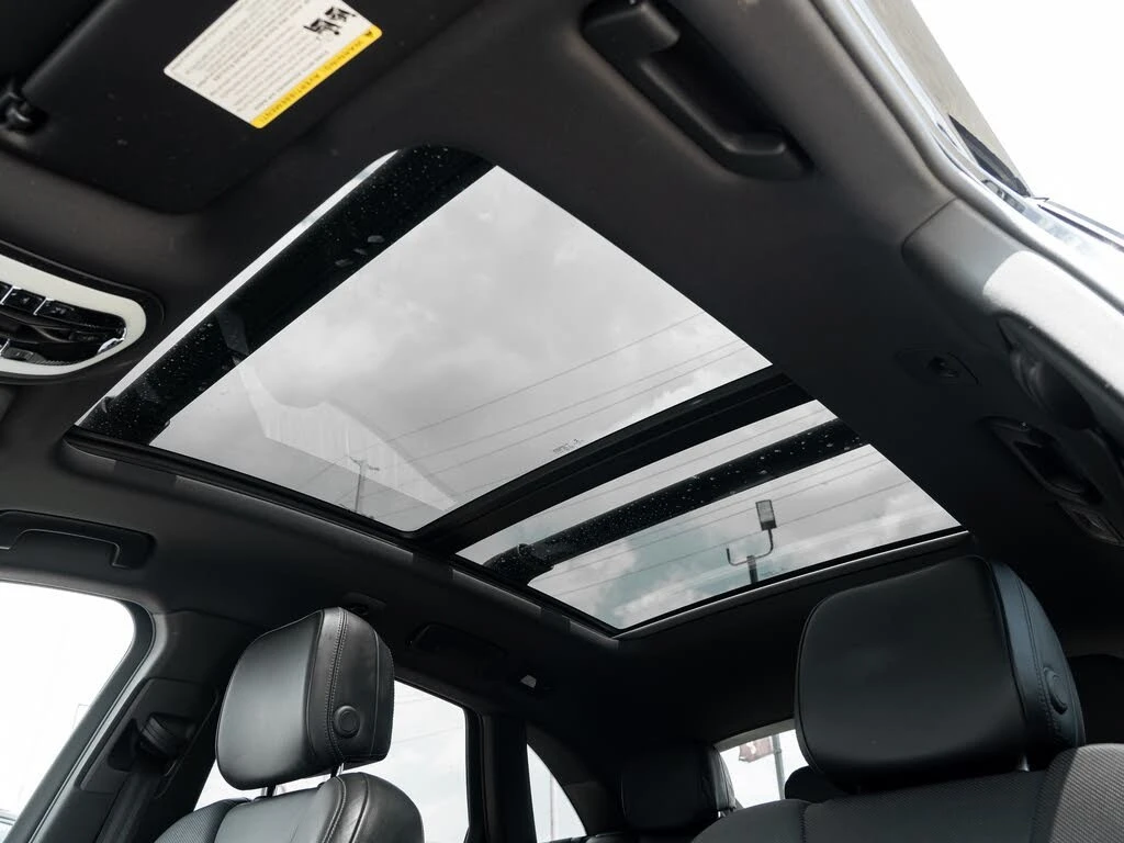 Porsche Macan * LED* ПАНО* KEYLESS* Camera* ПОДГРЕВ* , снимка 13 - Автомобили и джипове - 55606256