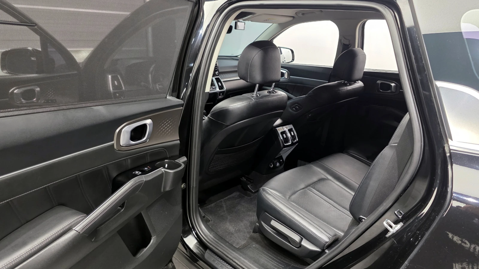 Kia Sorento 2.2 4WD NOBLESSE autoprime.bg, снимка 10 - Автомобили и джипове - 55767888