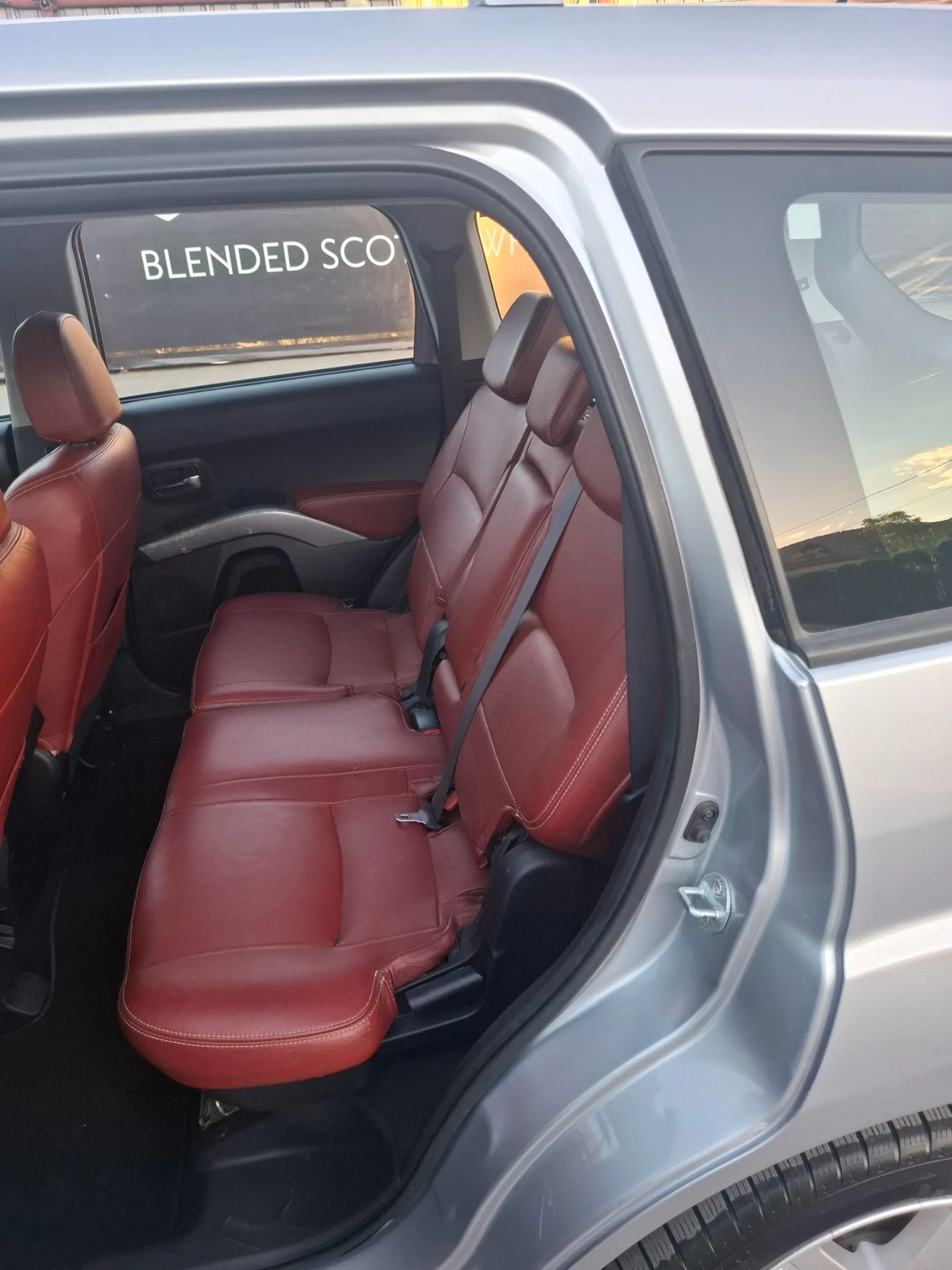 Mitsubishi Outlander 2.0DI-D 140к.с 4Х4 163000км., снимка 11 - Автомобили и джипове - 55957466
