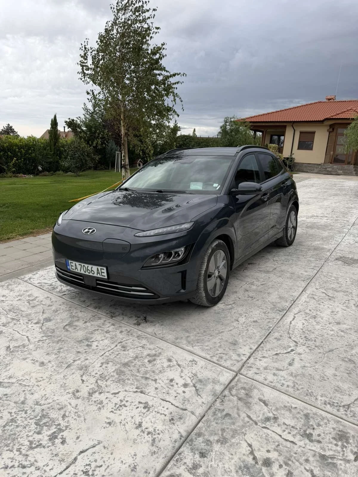 Hyundai Kona 64kw, снимка 2 - Автомобили и джипове - 56230860
