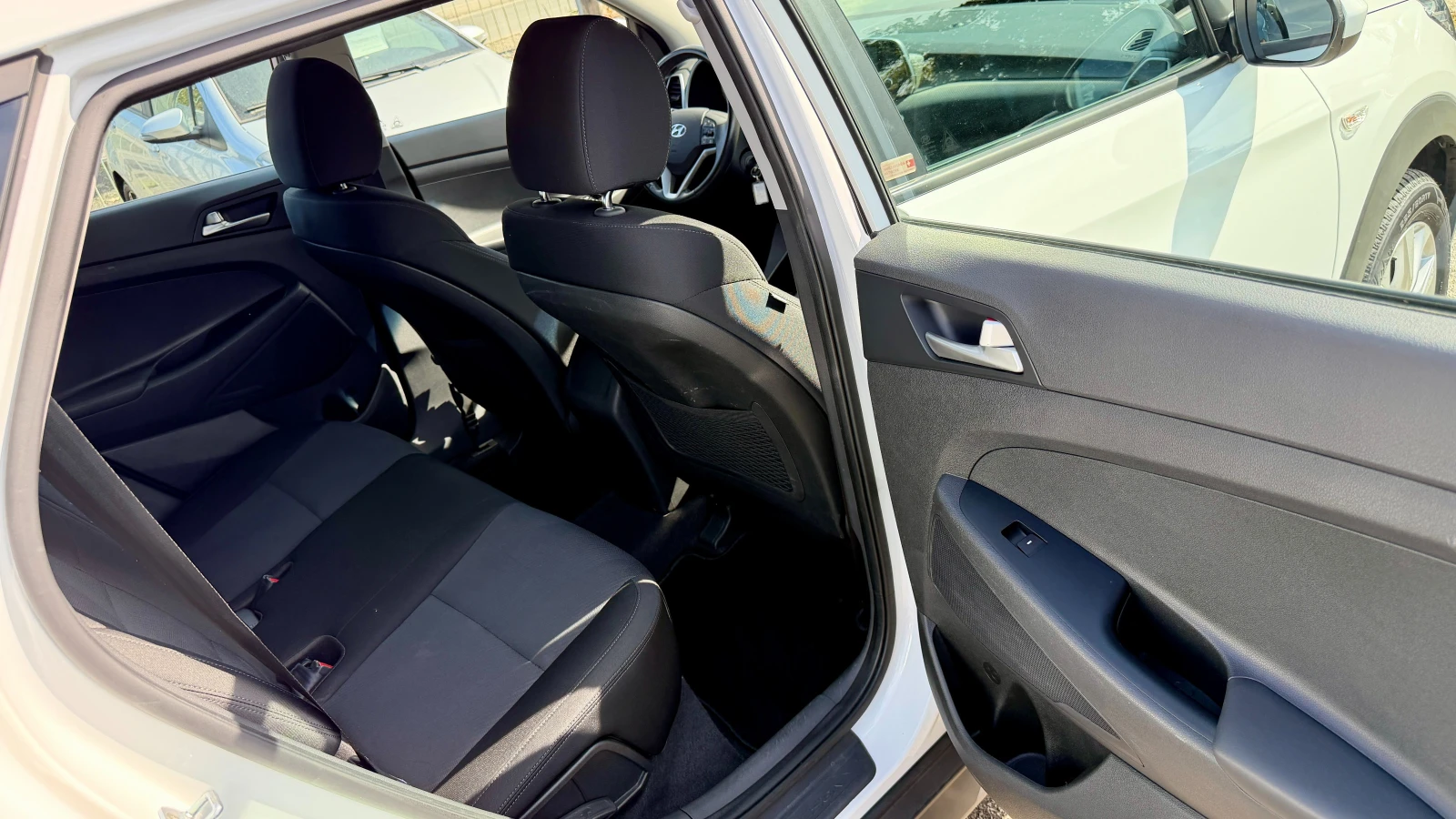 Hyundai Tucson ���������, ���� ��������� ! LED, ������, PDC | Mobile.bg � ����������� 14