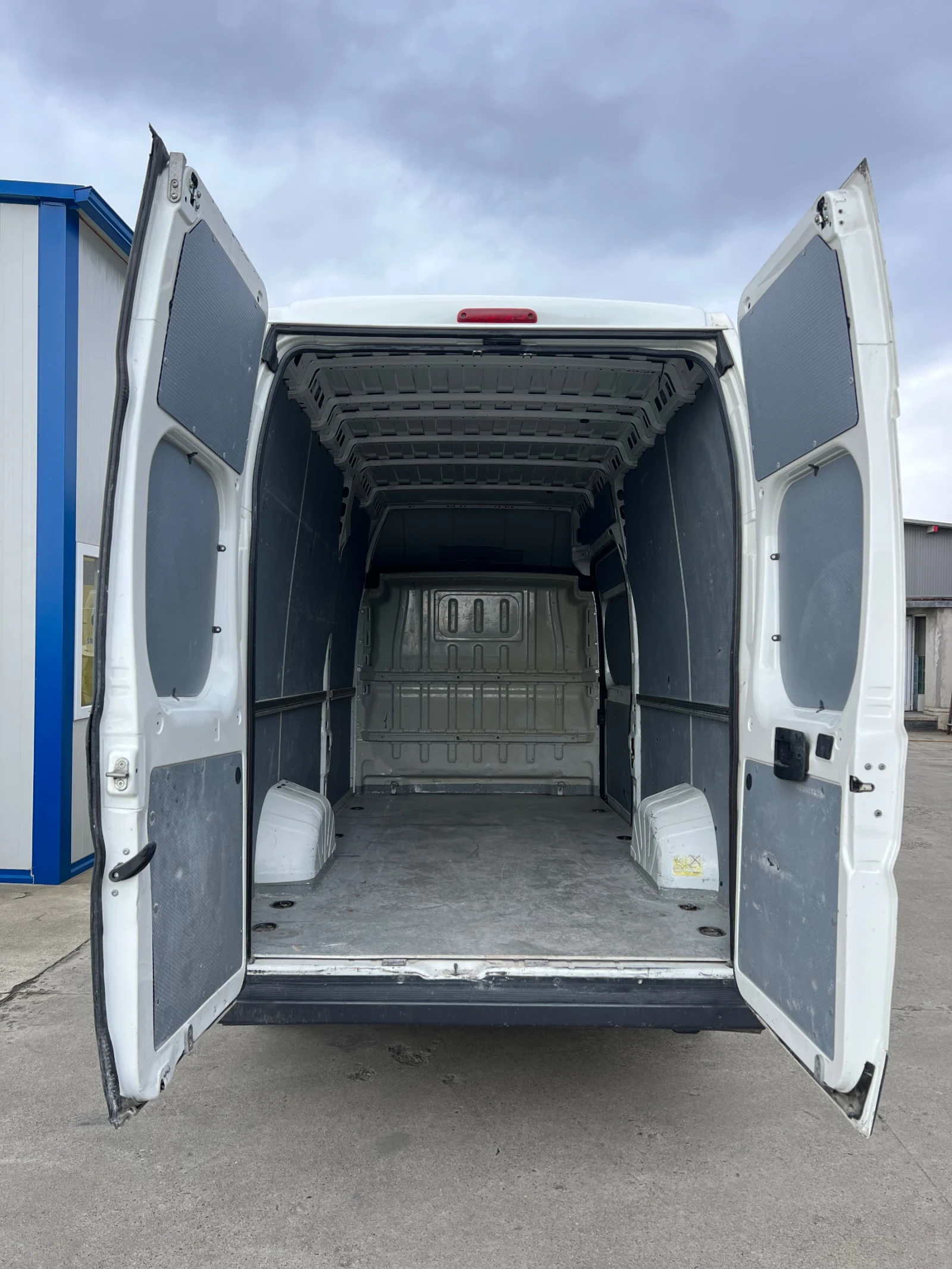 Peugeot Expert L4H3 / * 173.000км* / Климатик - изображение 9