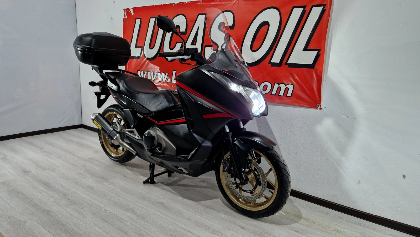 Honda Integra S 750ie, Led-ABS, 2015.!ARROW! | Mobile.bg   17
