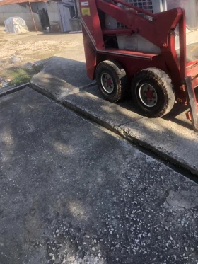 Мини челни товарачи GEHL, снимка 2