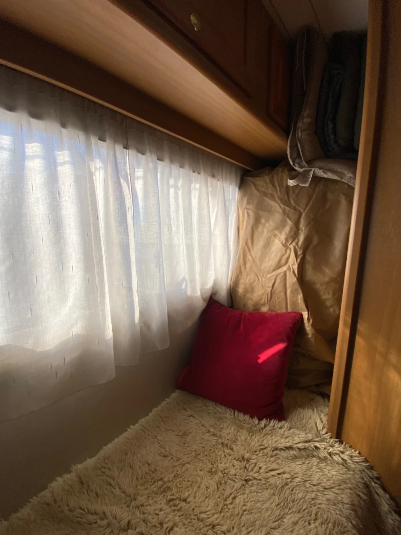 Кемпер Ford Транзит, снимка 5 - Каравани и кемпери - 53193285