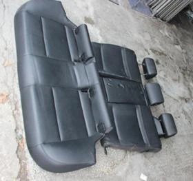 ЗАДНИ СЕДАЛКИ ОТ КОЖЕН САЛОН ЗА БМВ 330 , снимка 3