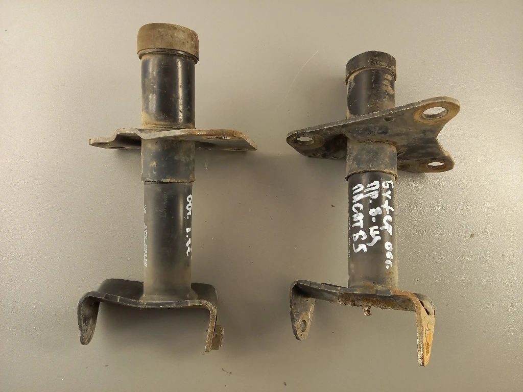 Буфери предна броня Фолксваген Пасат Б5 1.8Т 