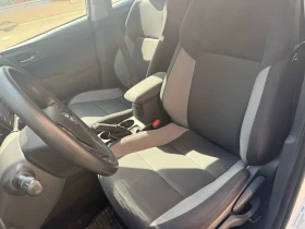 Toyota Auris Бензин/Евро6/ЧистоНова от България ТмАуто, снимка 10