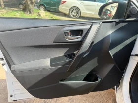 Toyota Auris Бензин/Евро6/ЧистоНова от България ТмАуто, снимка 14