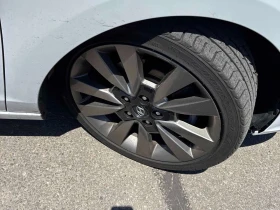 Hyundai Elantra Sport Ultimate| ОТ ГЛАВНО ПРЕДСТАВИТЕЛСТВО| CARFAX, снимка 7