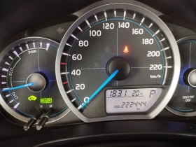 Toyota Yaris 1.5 hybrid, снимка 9