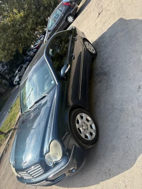 Mercedes-Benz C 200, снимка 4