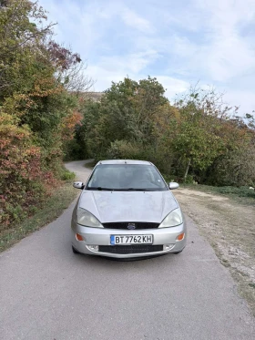 Ford Focus 2.0 ГАЗ, снимка 2
