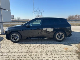     BMW iX xDrive40