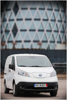  Nissan e-NV200