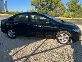 Honda Civic 1.8i V-tec/140p.s-Sedan - 8900 лв. - 23202614 8
