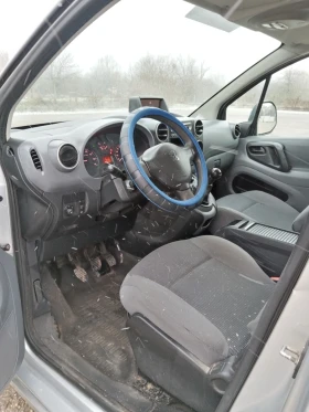 Peugeot Partner 1.6HDI Климатик - 3300 € / 6454.24 лв. - 52767588 13