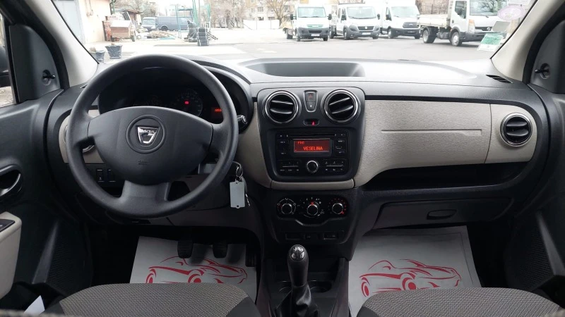 Dacia Lodgy 1.2TCe 5SP-VNOS FR-SERVIZNA IST.-TOP SUST.-LIZING, снимка 11 - Автомобили и джипове - 44066275