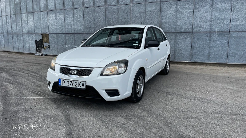 Kia Rio, снимка 2 - Автомобили и джипове - 47626242